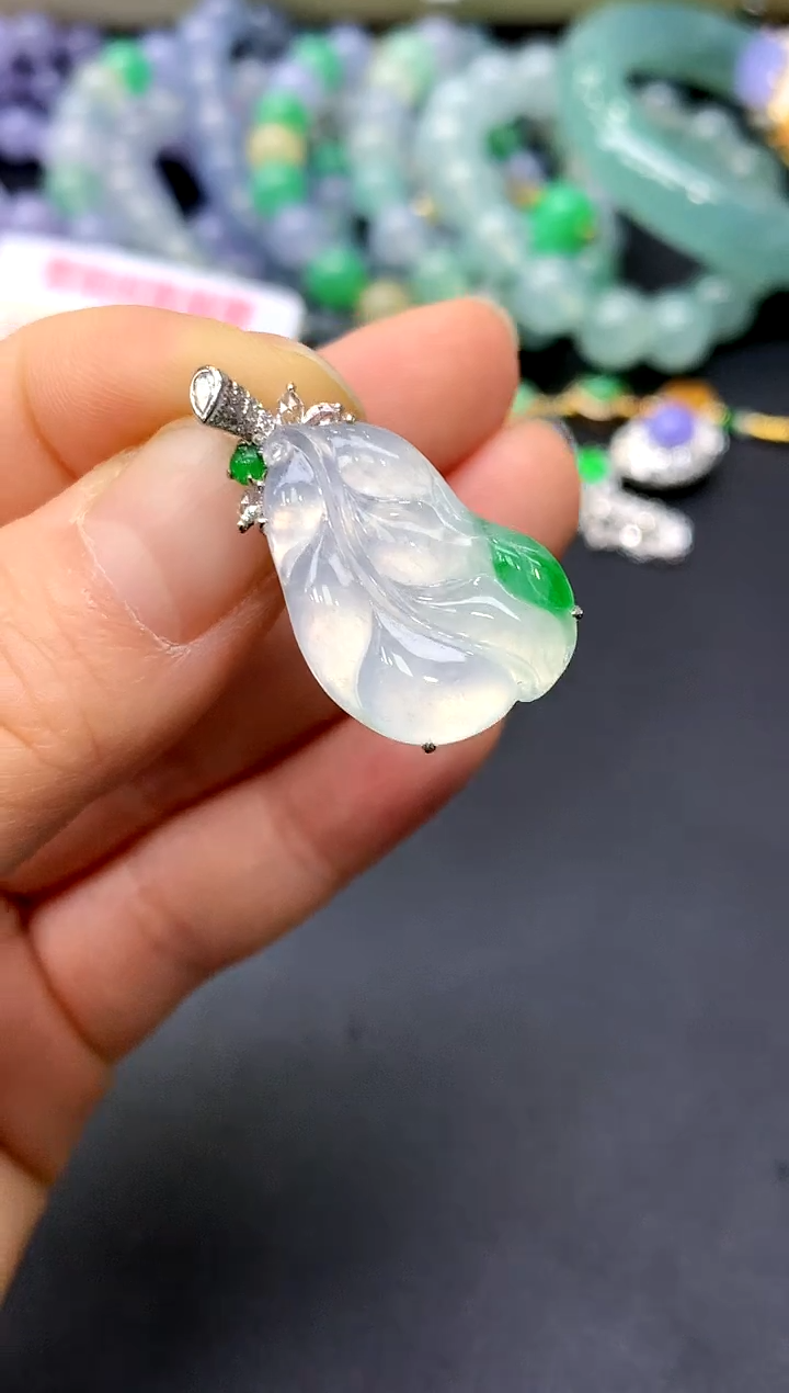 颈饰18K金镶嵌翡翠323-中国好珍宝