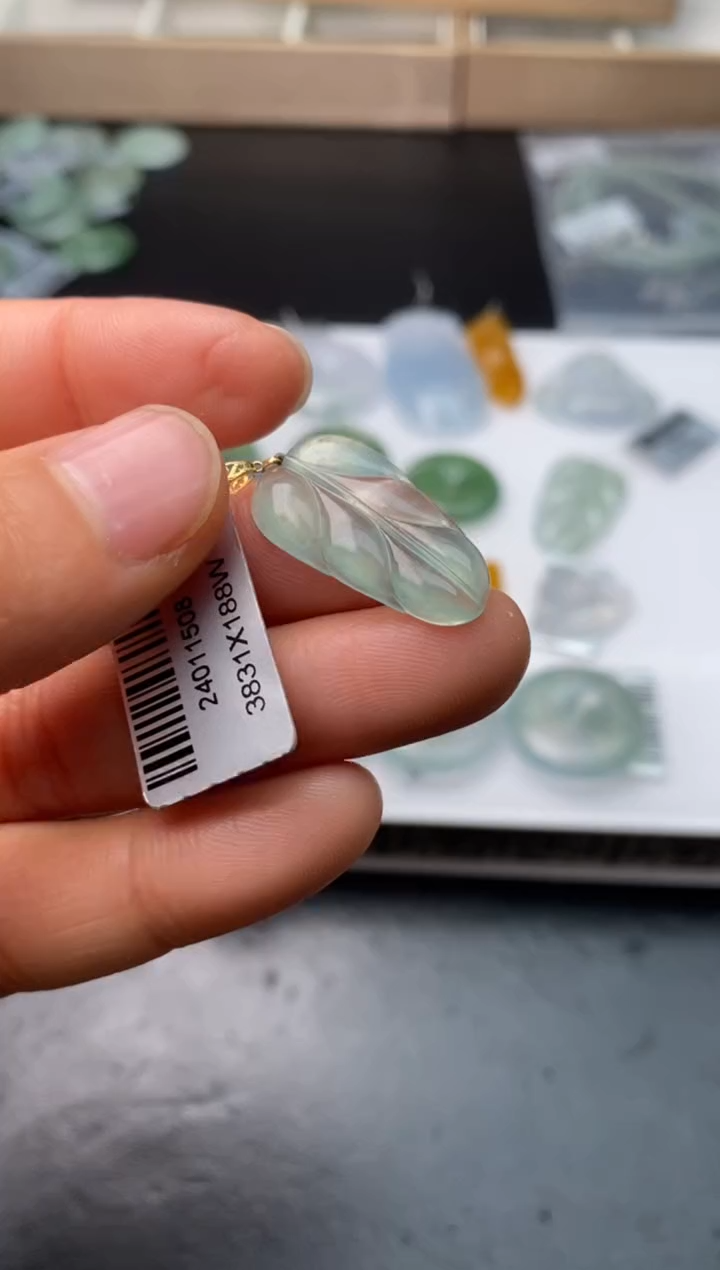 【闪购商品】定制翡翠未镶嵌翡翠毛货~