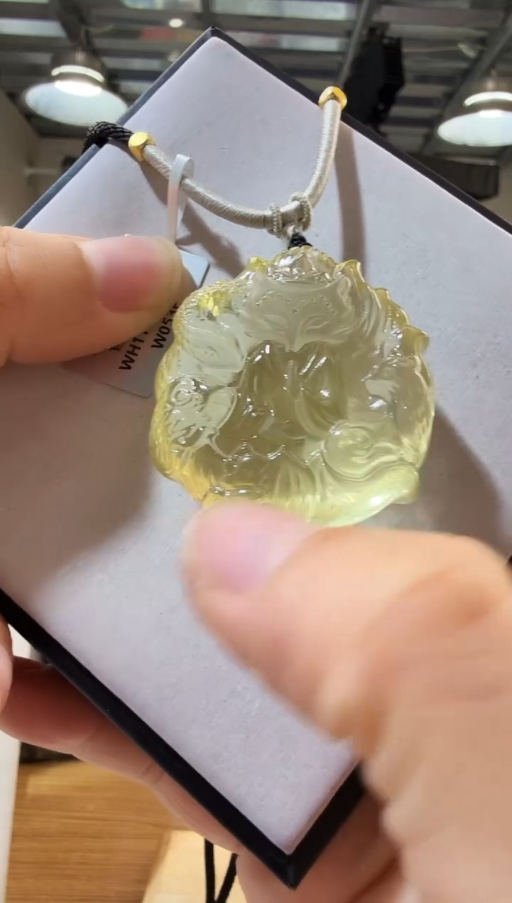 吊坠(赠链)未镶嵌水晶优0087