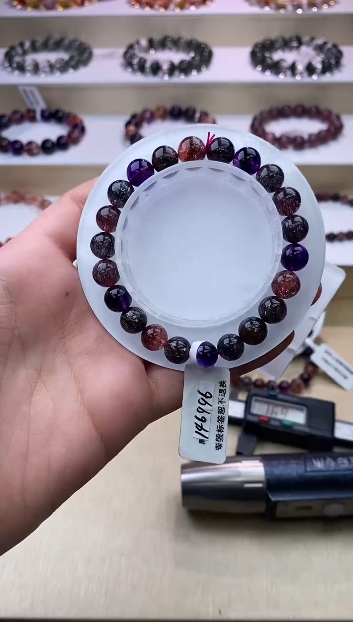 【闪购商品】水晶手链未镶嵌黑加仑超七单圈8m+