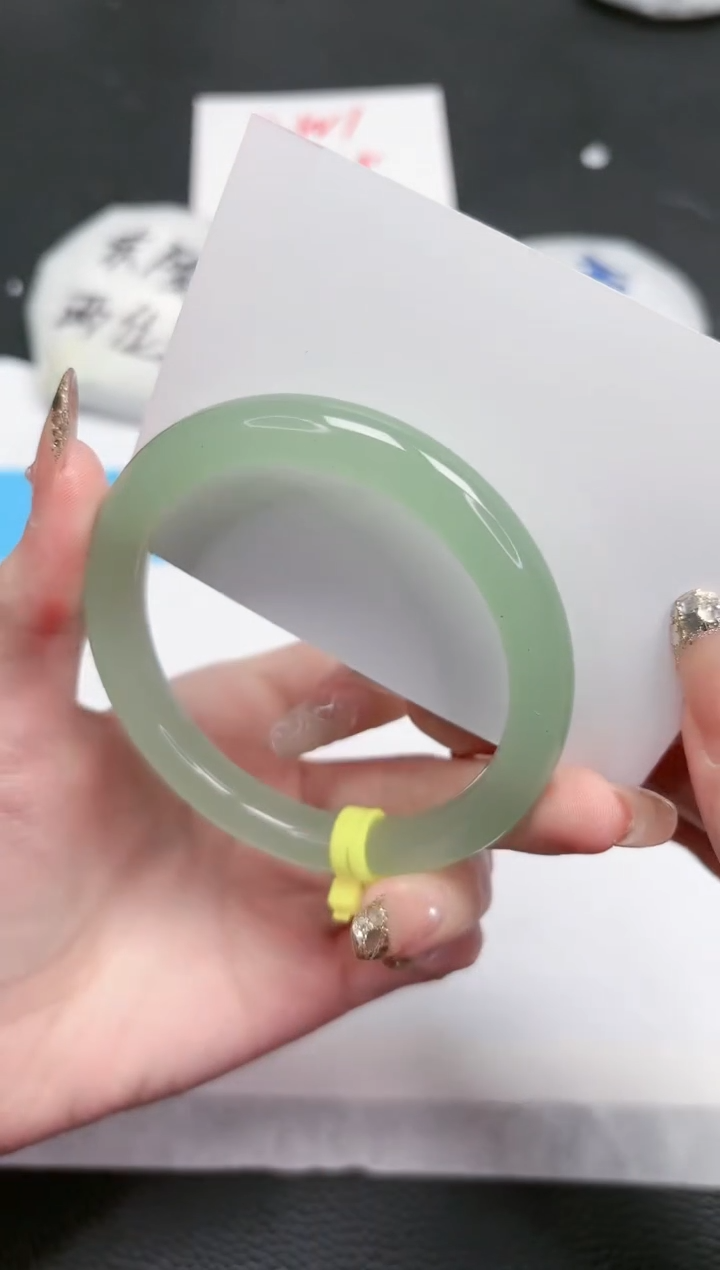 【闪购商品】石英质玉手镯未镶嵌522-59.2