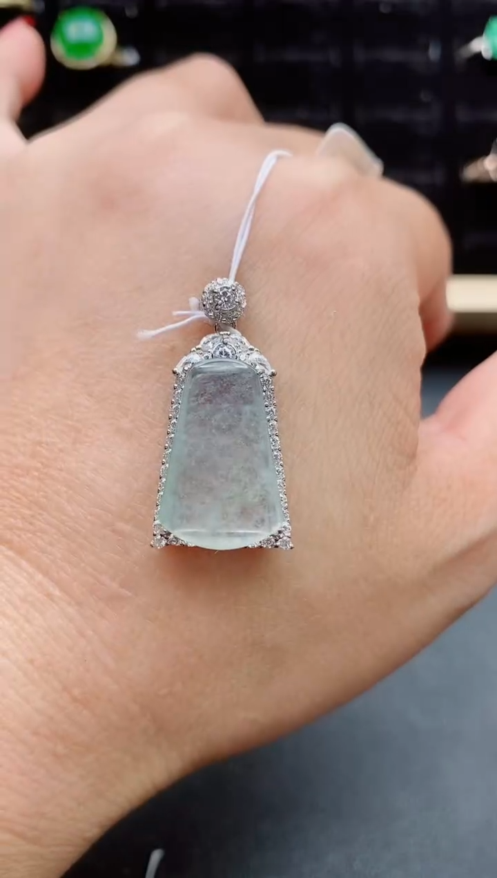 【闪购商品】翡翠吊坠(赠链)银S925镶嵌321321