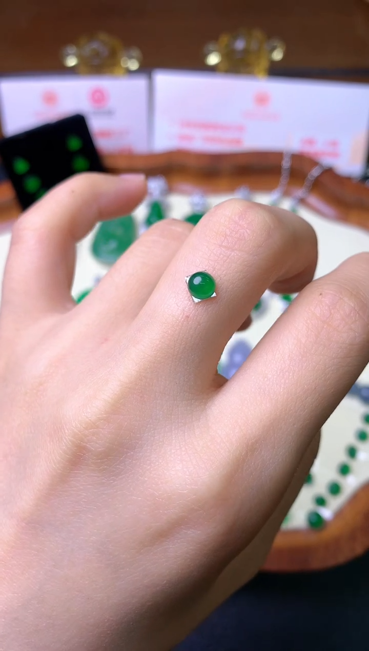 【闪购商品】定制翡翠未镶嵌裸石（镶嵌定制）