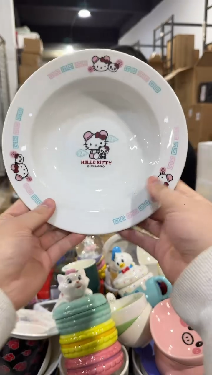 瓷片国风kt猫餐盘