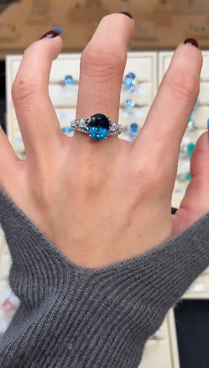 银S925镶嵌戒圈海蓝宝石0000