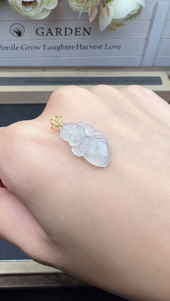 吊坠(不含链)18K金镶嵌翡翠仙女多样性发货其一