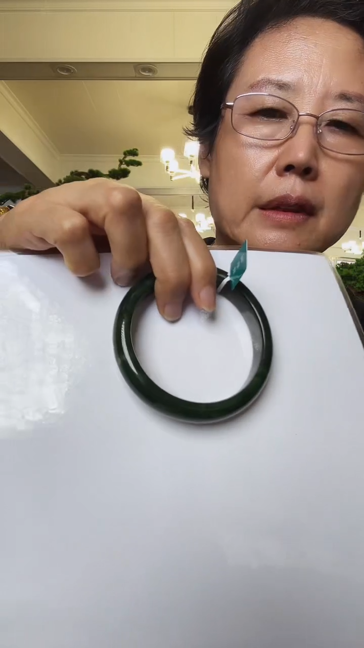 未镶嵌手镯和田玉（碧玉）娟*64