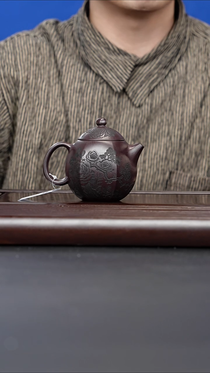 紫砂壶宜兴紫砂 花鸟六方龙蛋 深井老紫泥 顾林芬 725