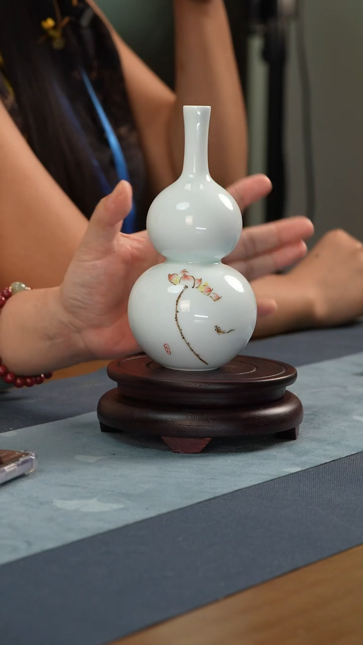 瓶景德镇手工手绘釉下五彩四方瓶