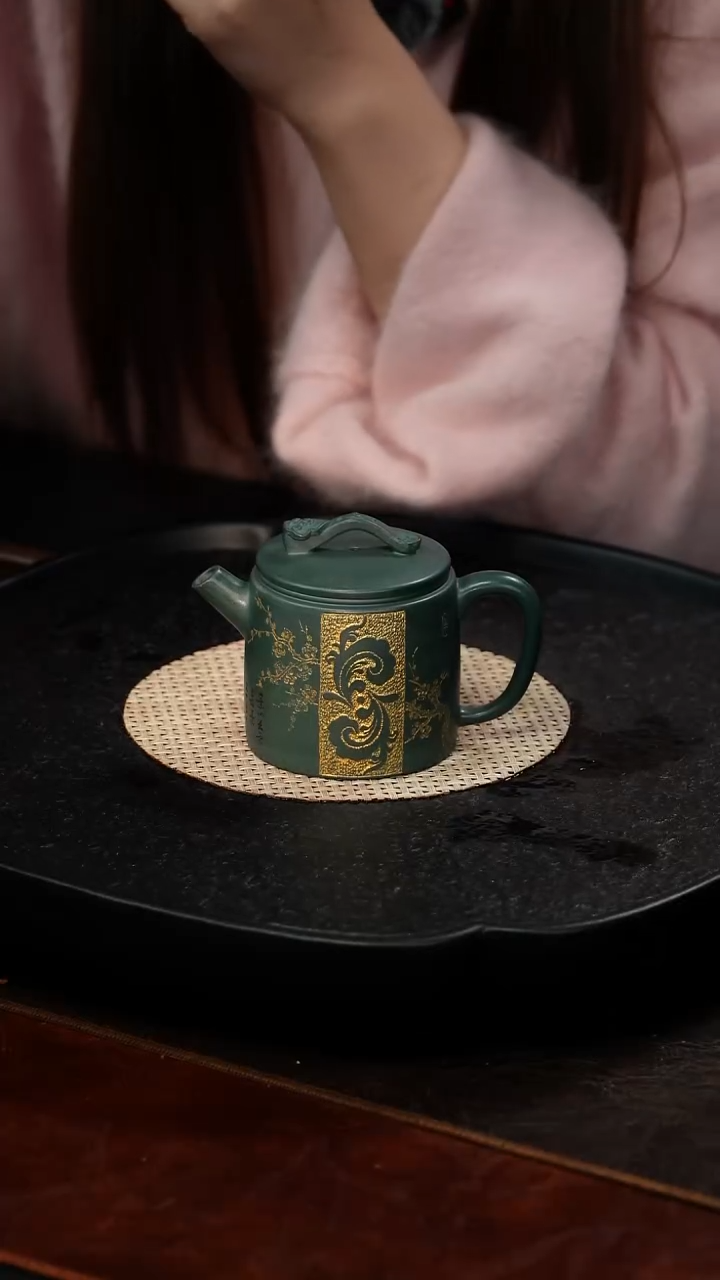 茶壶紫砂蒋工堂 如意高汉瓦75 绿泥 160毫升 