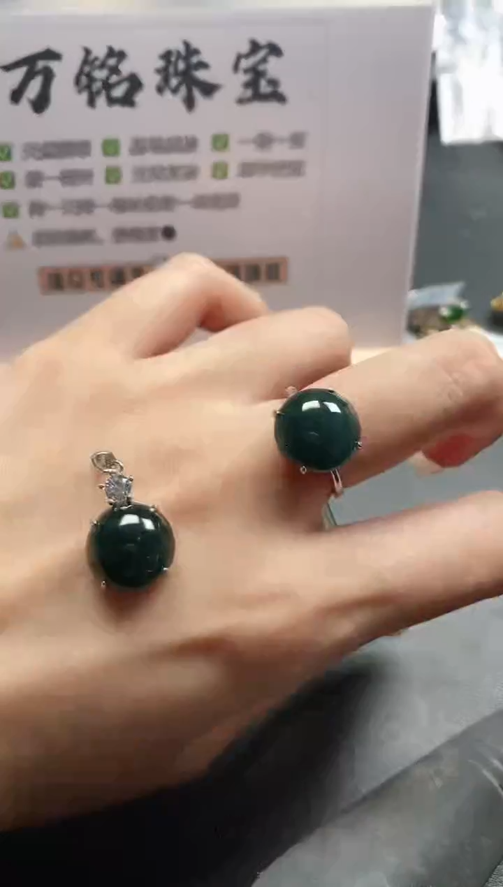 银S925镶嵌戒指翡翠51511