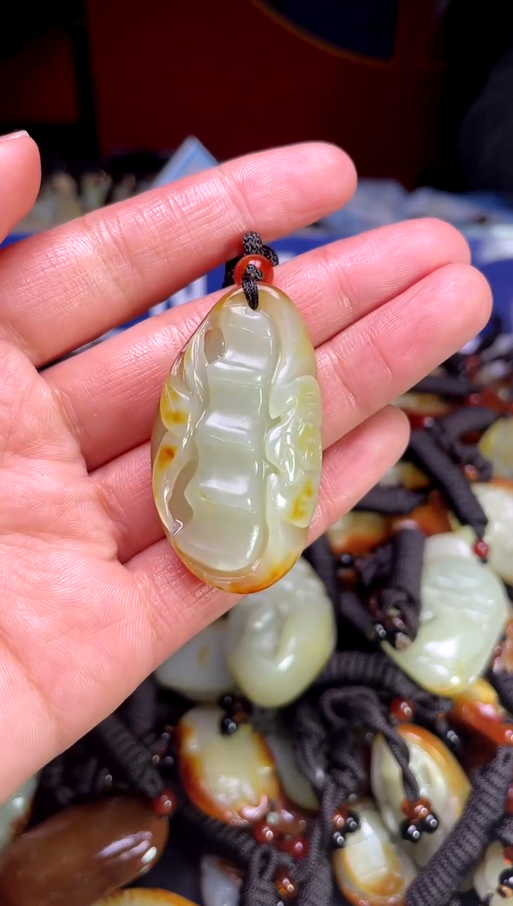 【闪购商品】和田玉颈饰未镶嵌123