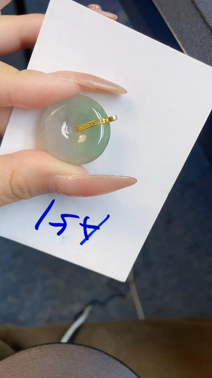 【闪购商品】翡翠颈饰18K金镶嵌00000000