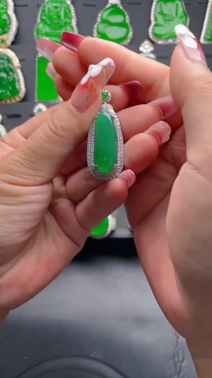 【闪购商品】翡翠颈饰未镶嵌吊坠1609