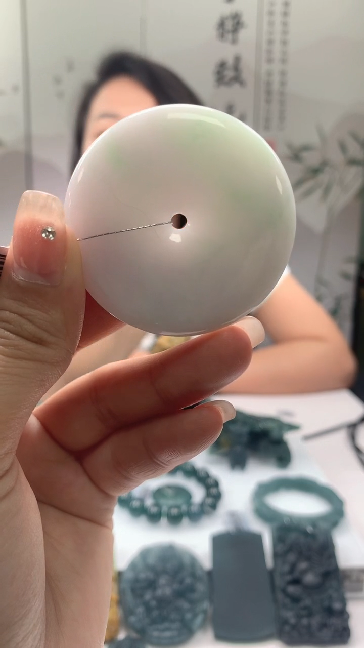 【闪购商品】翡翠未镶嵌颈饰翡翠