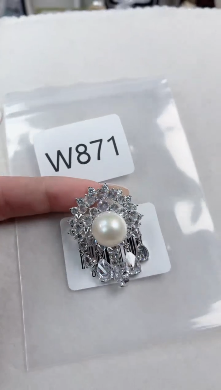 未镶嵌胸针海水珍珠W871