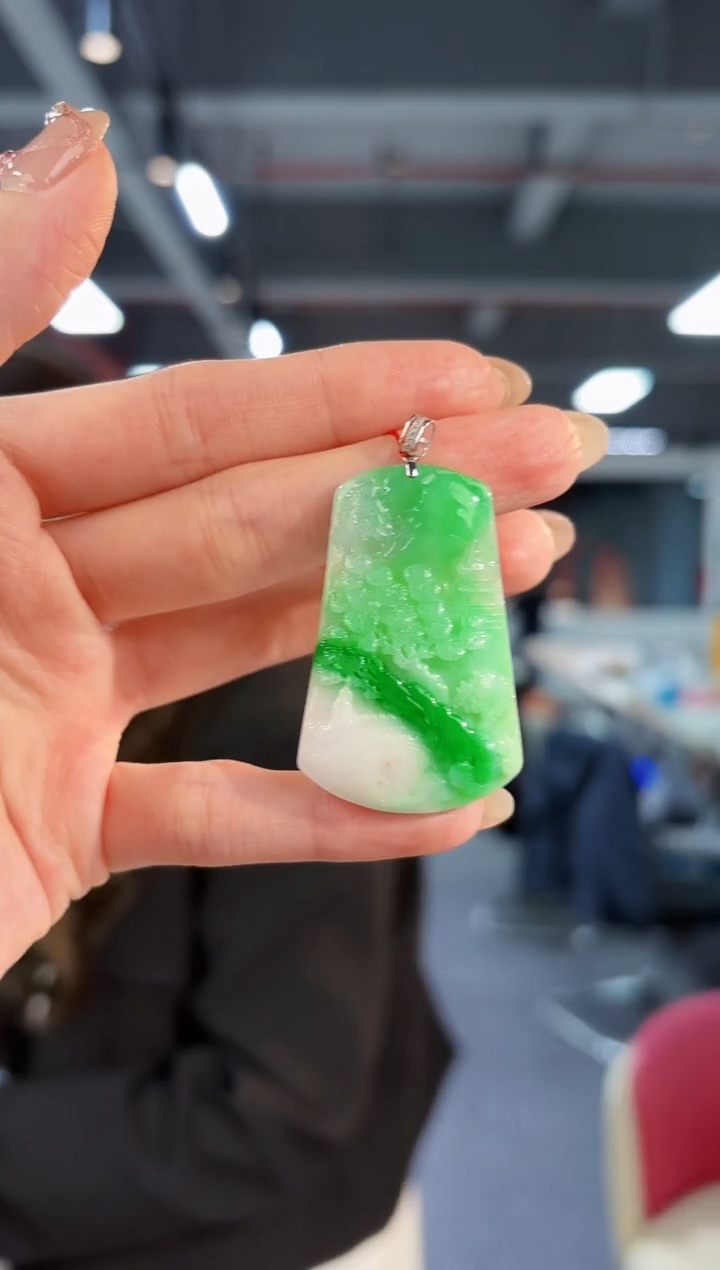 【闪购商品】翡翠颈饰18K金镶嵌缅料A货/支持复检/一件