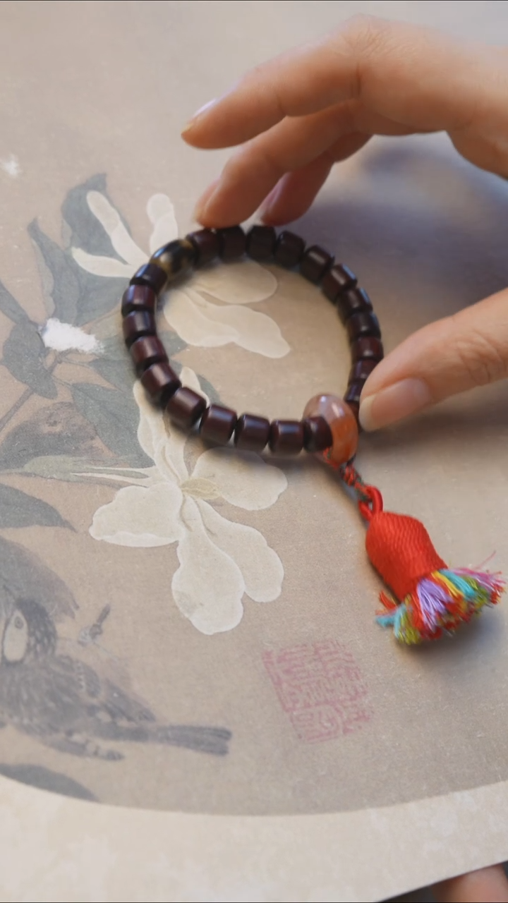 无非金属小****。给静静的