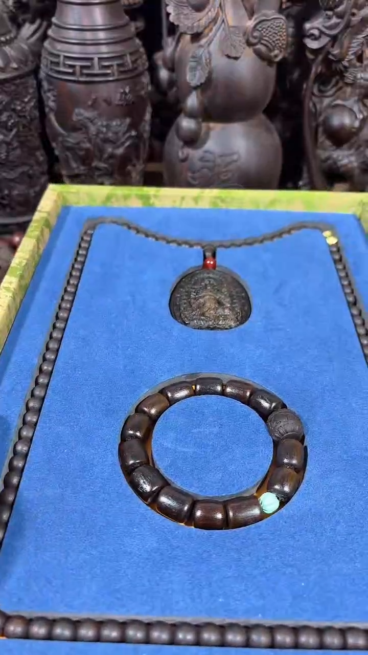 【闪购商品】织绣如图所示闪购链接