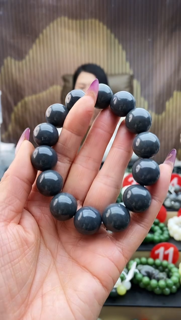 未镶嵌手串和田玉墨玉莫兰迪16