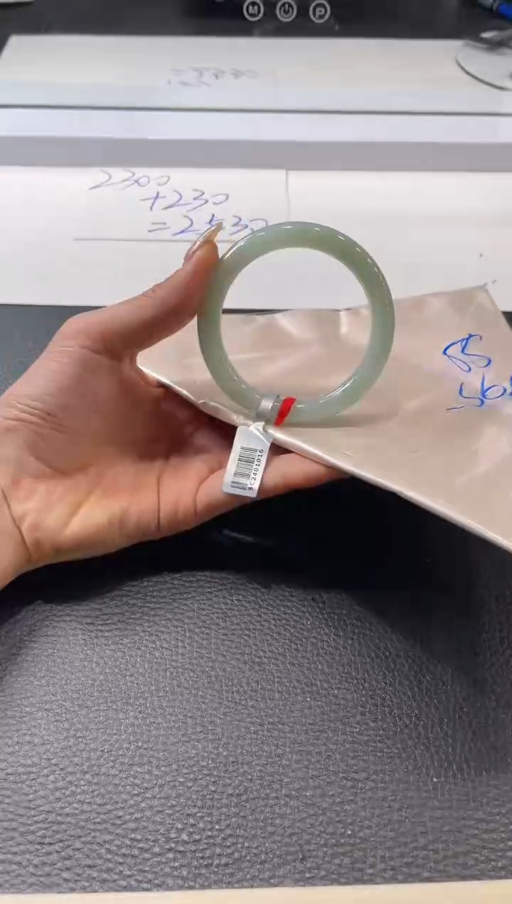 【闪购商品】翡翠手镯未镶嵌手镯