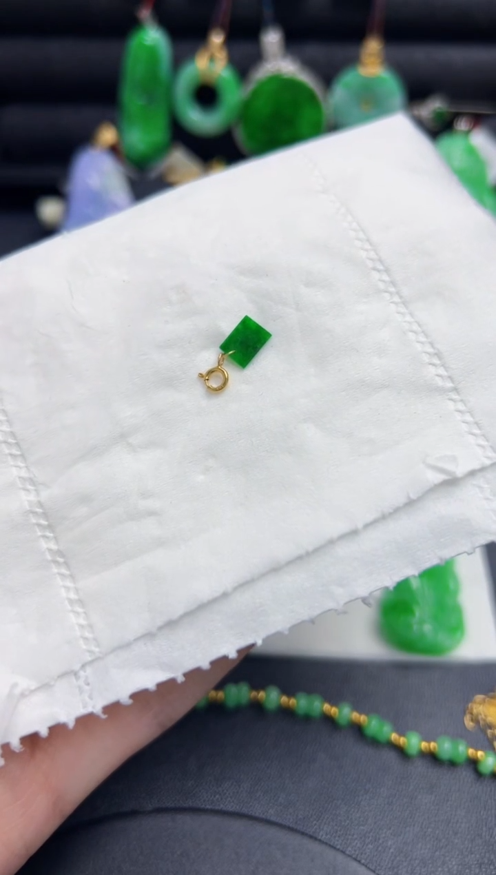 【闪购商品】翡翠颈饰18K金镶嵌Y缅料A货/支持复检/一件