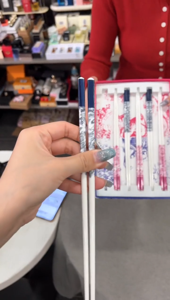 瓷片----H0040------