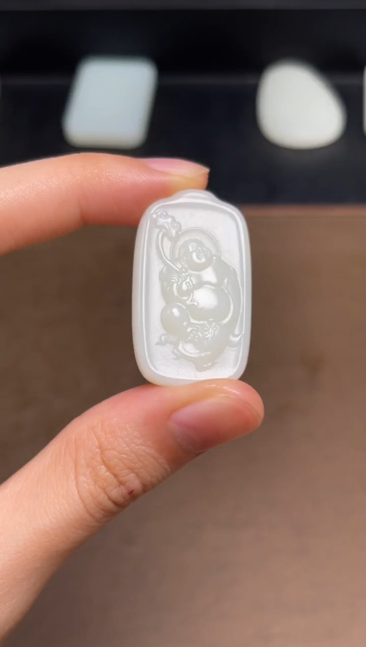 和田玉未镶嵌颈饰39