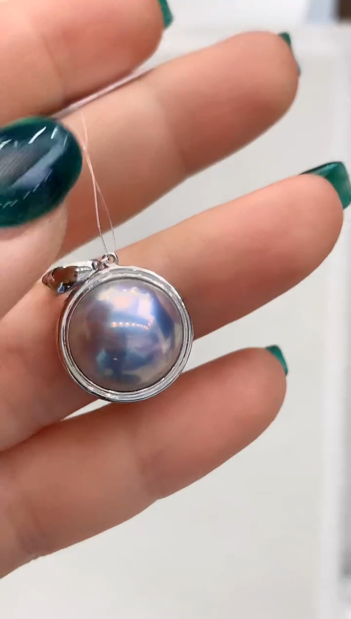 【闪购商品】拼合珍珠（马贝珠）吊坠18K金镶嵌76