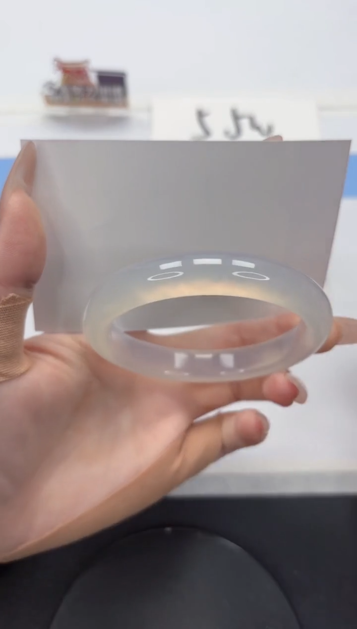 【闪购商品】石英质玉手镯未镶嵌A167-58.8