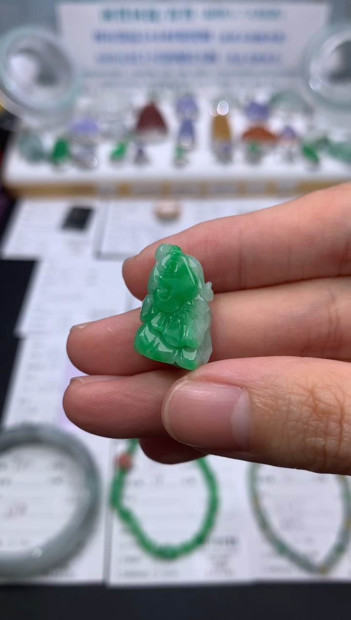 【闪购商品】定制翡翠未镶嵌模式推广期24小时鉴赏期