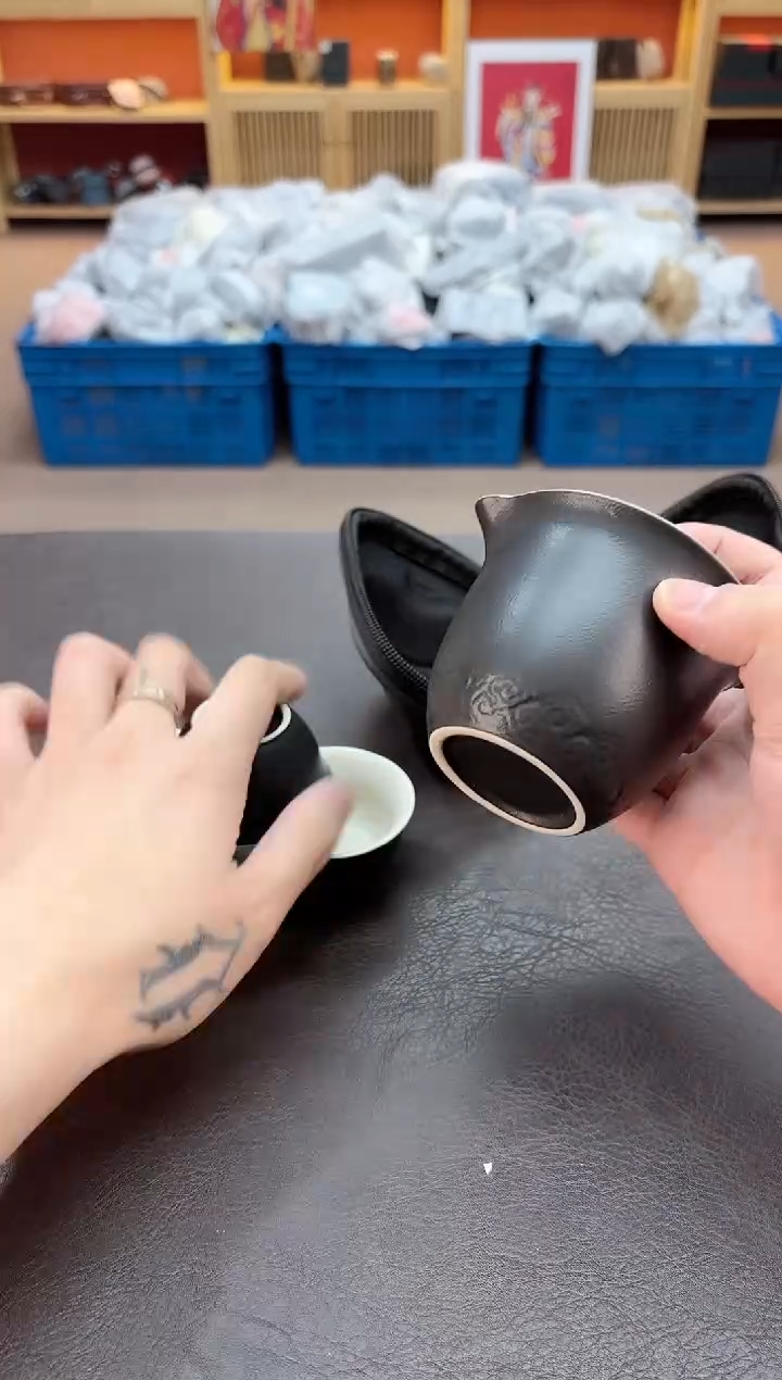 【闪购商品】摆件瓷SC1111111111111