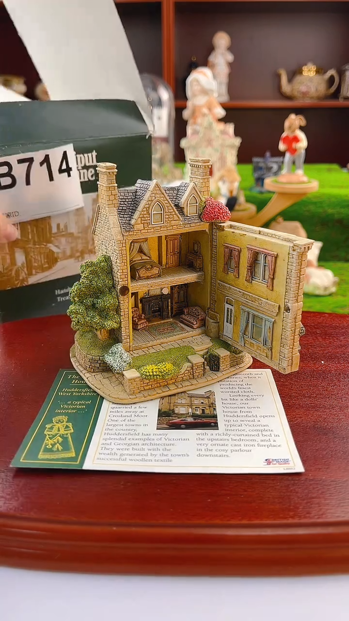 【闪购商品】紫砂茶宠Lilliput中古小房子714