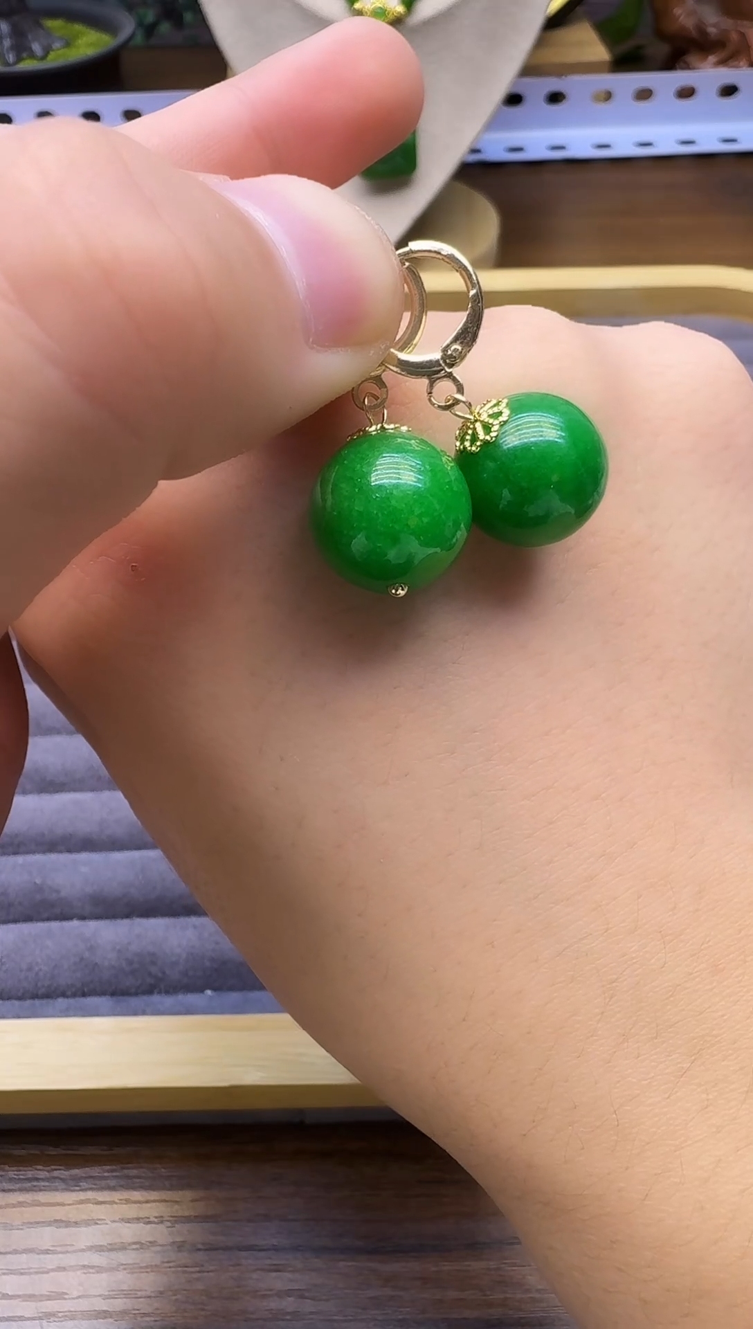 14K金镶嵌翡翠耳饰E37    