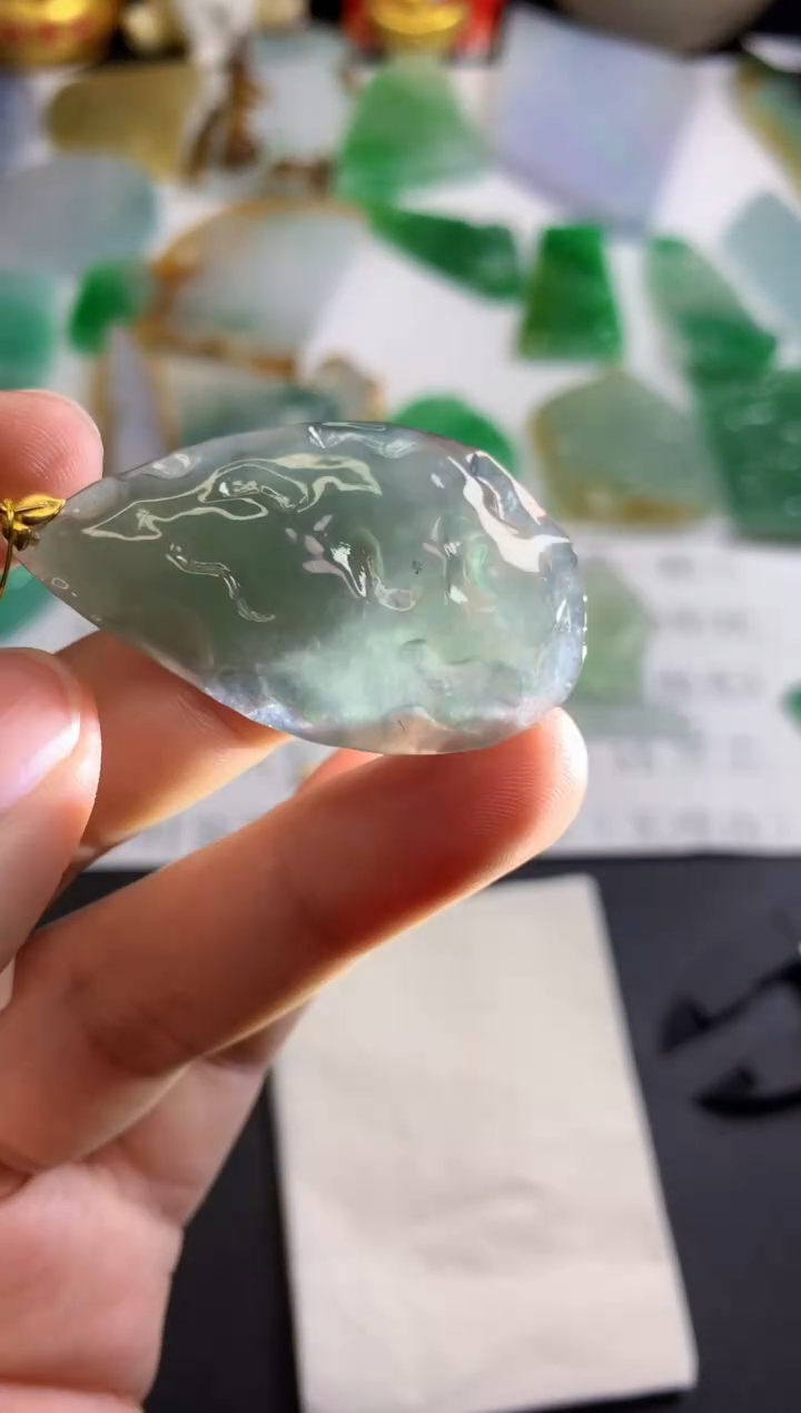 【闪购商品】翡翠吊坠(不含链)未镶嵌521