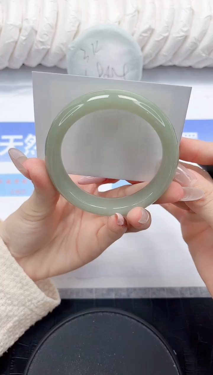 未镶嵌手镯石英质玉152-58.5