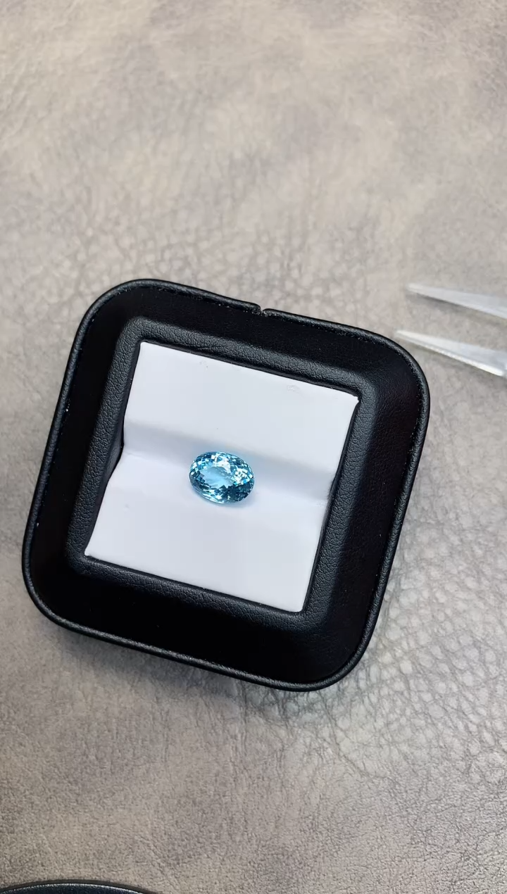 【闪购商品】海蓝宝石裸石未镶嵌2.88ct 圣玛利亚 EX