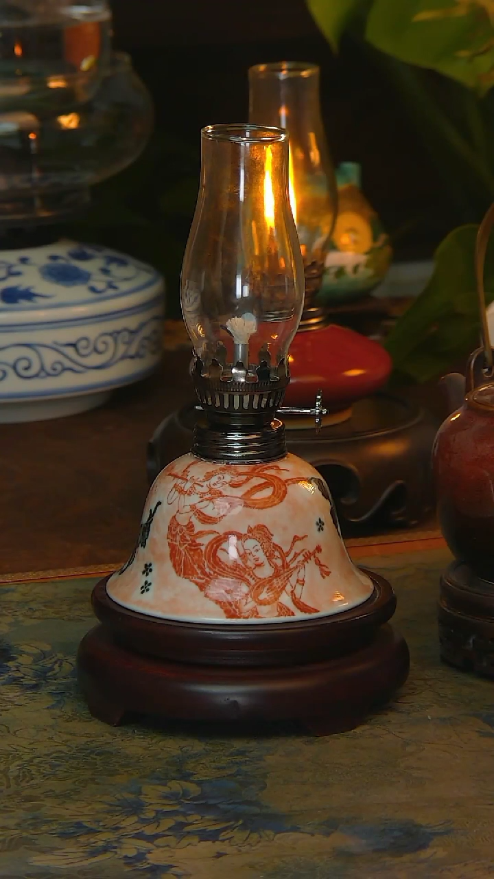 【闪购商品】景德镇陶瓷灯摆件