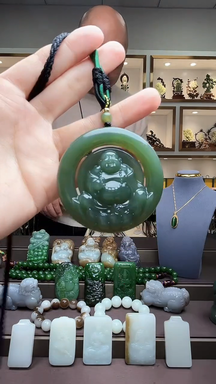 【闪购商品】和田玉颈饰未镶嵌苏