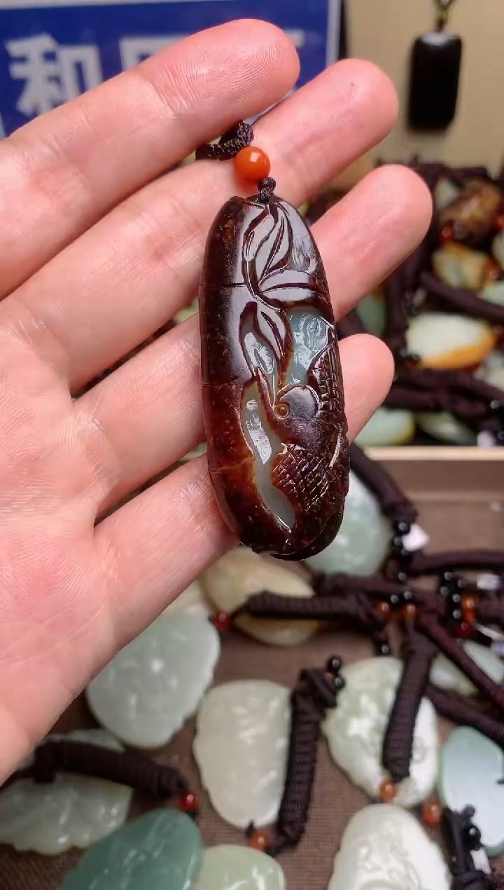 【闪购商品】和田玉颈饰未镶嵌1