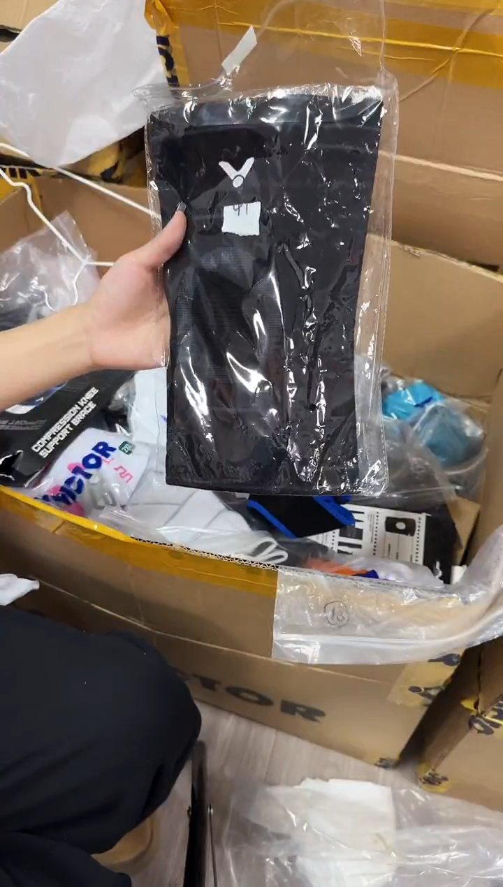 40号 微瑕正品 护膝L码