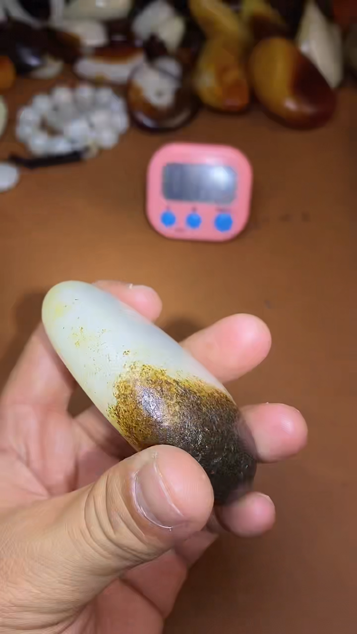 未镶嵌和田玉把件張*程和田玉