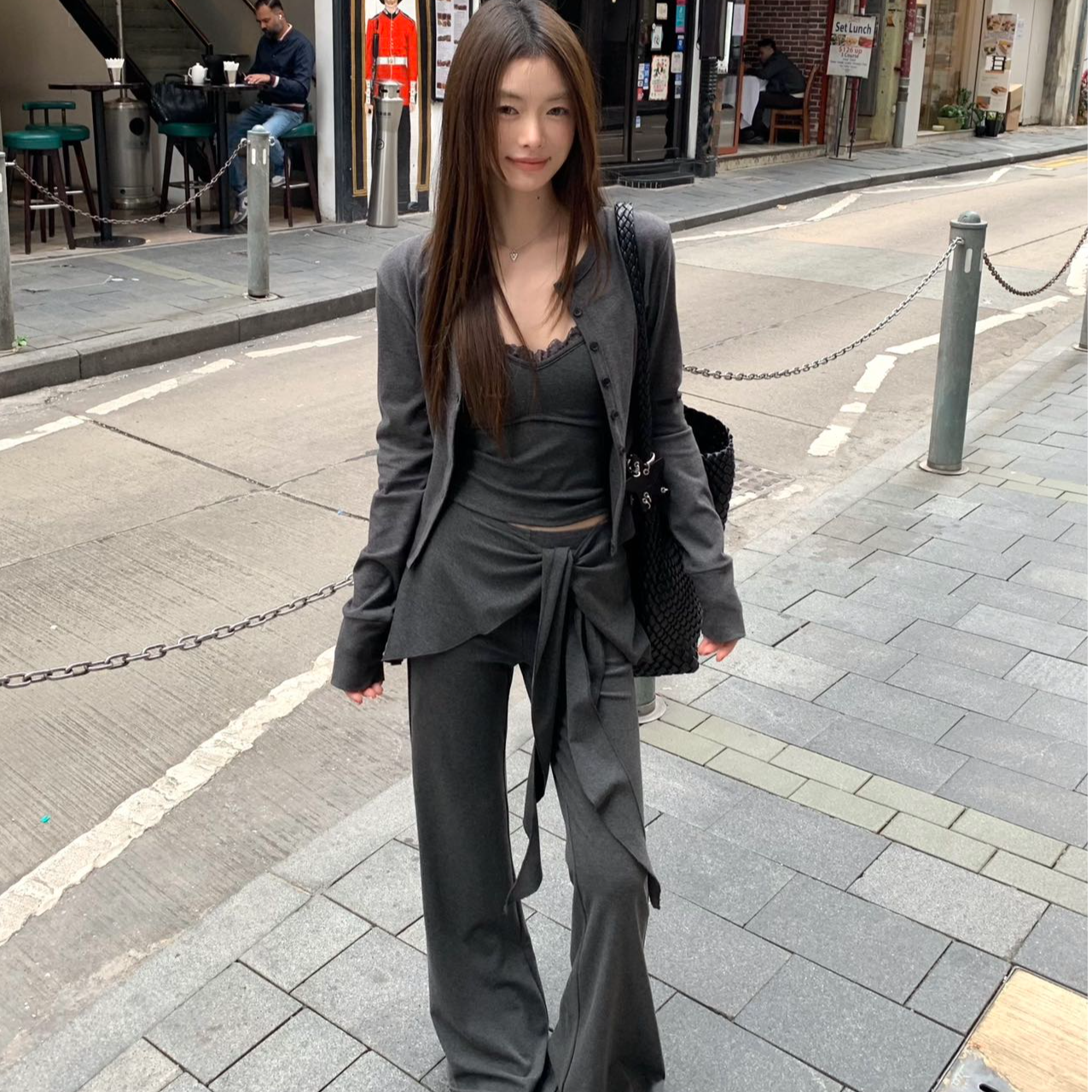 2025春季辣妹套装内搭吊带背心长袖开衫外套女装高腰拖地裤三件套