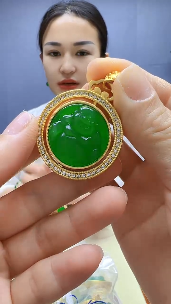 翡翠14K金镶嵌颈饰沉白diy颈饰