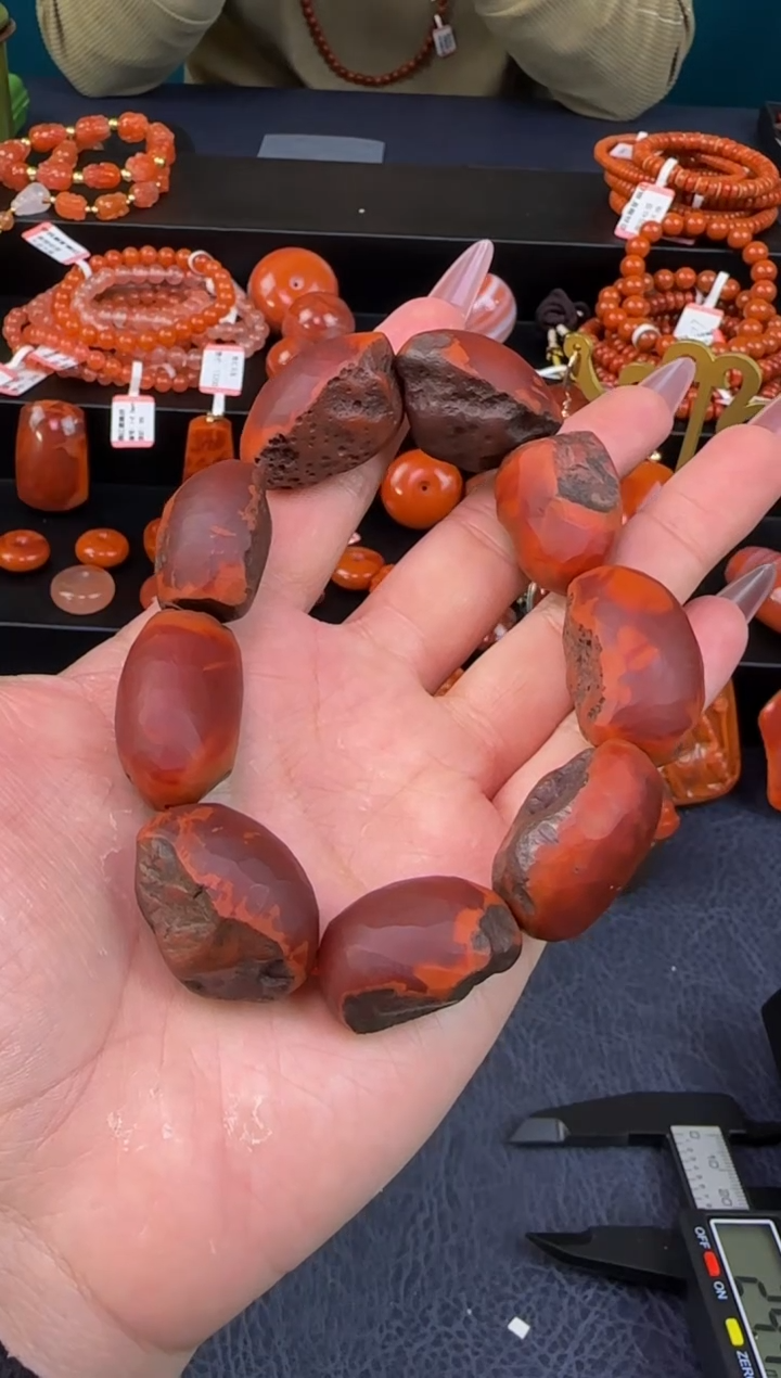 【闪购商品】南红玛瑙手链未镶嵌原矿无优化单圈随型多样性发一