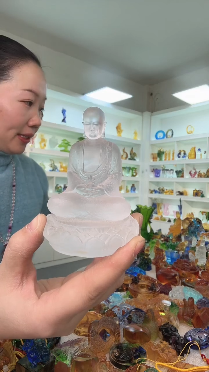 手工艺品琉璃地藏王