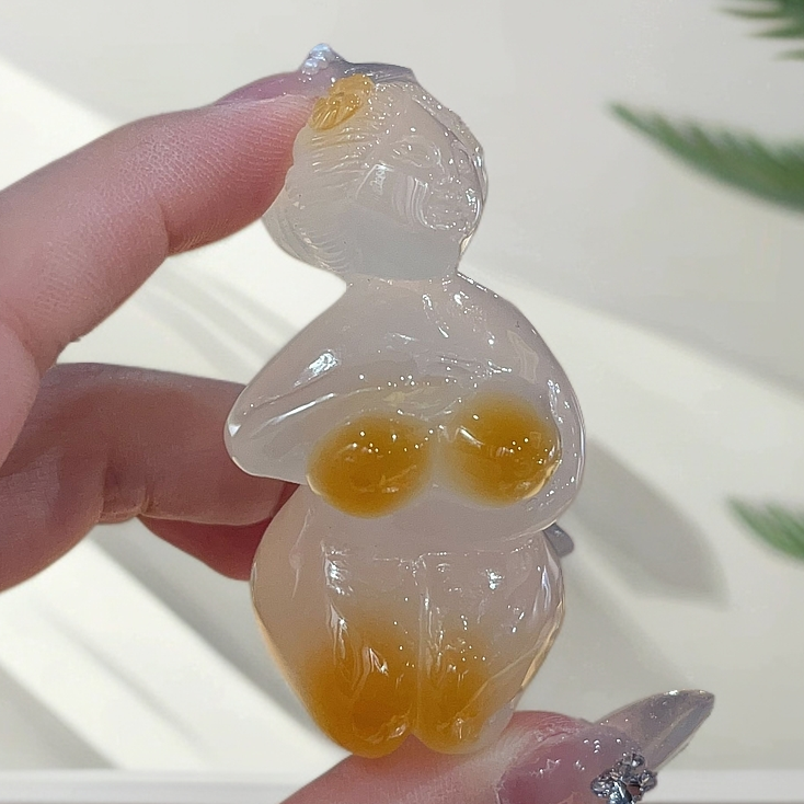 《抽象美女》纯天然玛瑙玉髓特色艺术摆件美女少妇抽象摆件