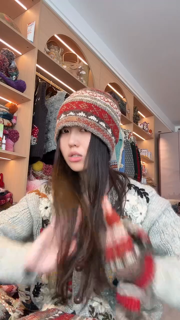 羊毛红色提花帽 明星同款