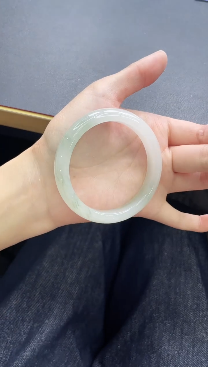 【闪购商品】石英质玉手镯未镶嵌20/58.3