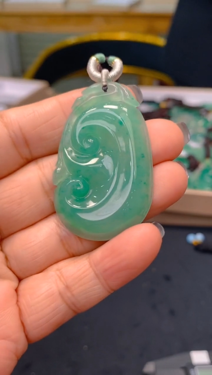 【闪购商品】石英质玉颈饰未镶嵌冰美人非洲翠055